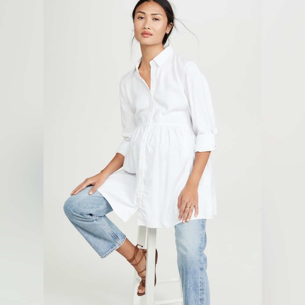 NWT Ingrid & Isabella white maternity tunic